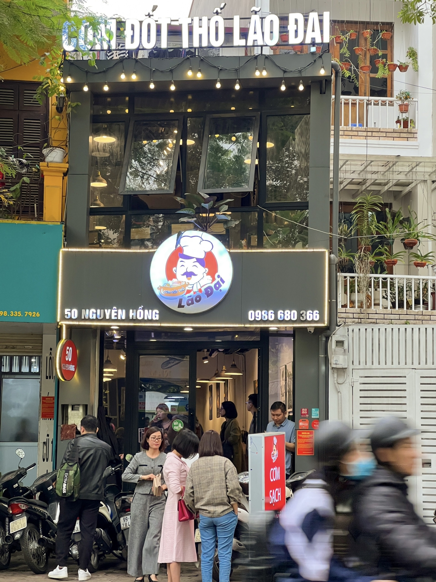 Cơm đốt thố Lão Đại - Đống Đa, Hà Nội